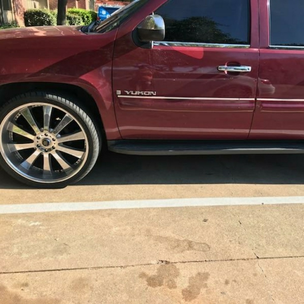 26" Lorenzo Rims and tires